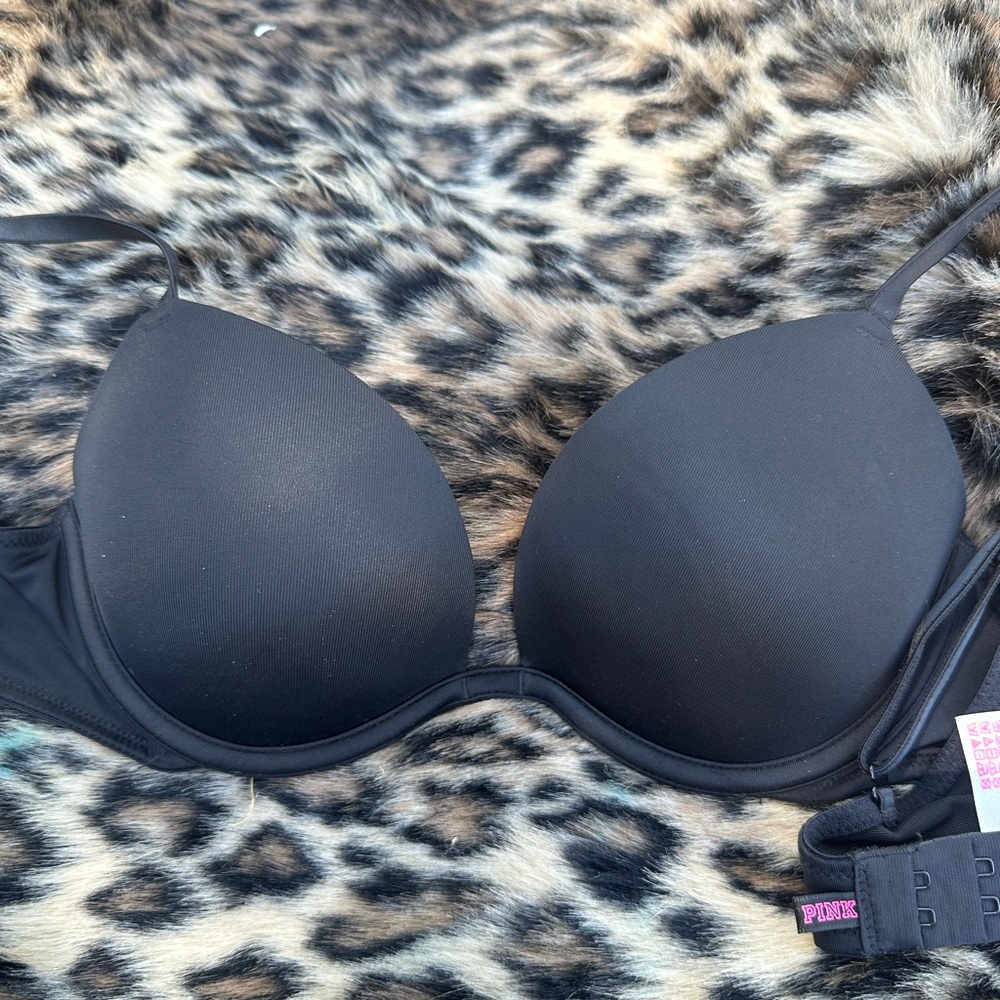 Pink black push-up bra
